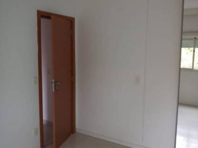 Apartamento para Venda em TAMBORÉ - 14