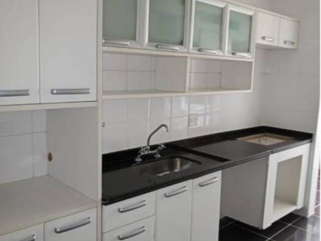 Apartamento para Venda em Santana de Parnaíba - 2