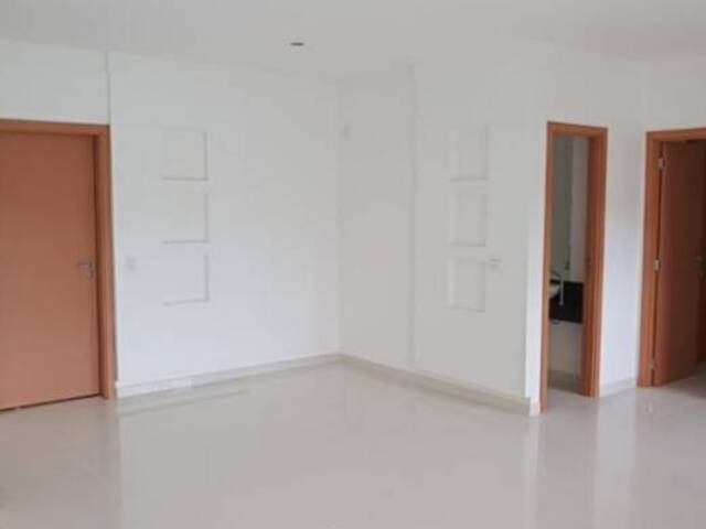 Apartamento para Venda em TAMBORÉ - 9