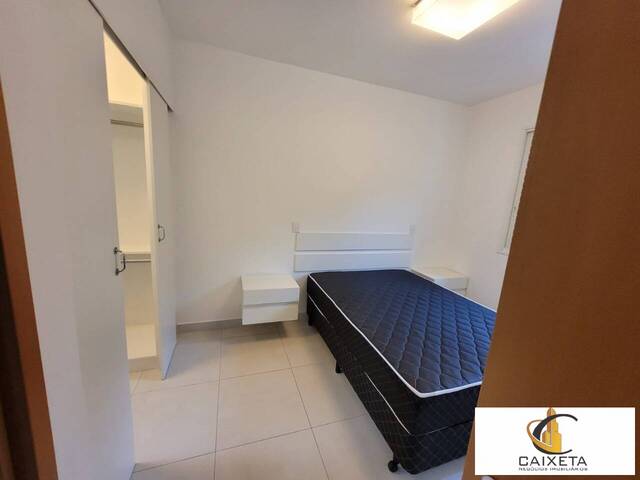 Apartamento para Locação em TAMBORÉ - 14