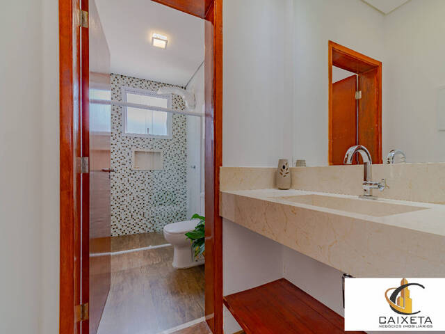 #876 - Casa em condomínio para Venda em Santana de Parnaíba - SP