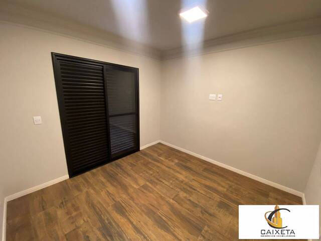 Casa para Venda em Vila Santa Rosália - 27