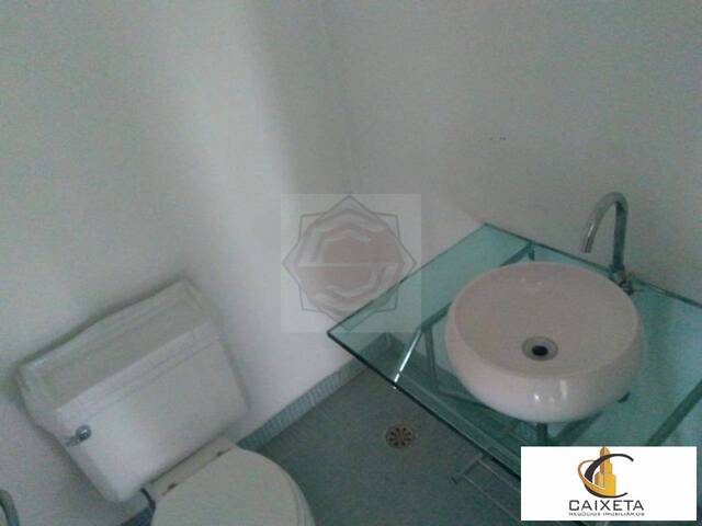 Apartamento para Venda em ALPHAVILLE - 25