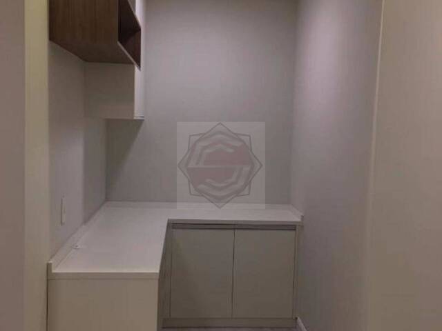 Apartamento para Venda em ALPHAVILLE - 27
