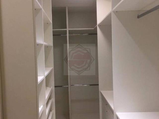 Apartamento para Venda em ALPHAVILLE - 29