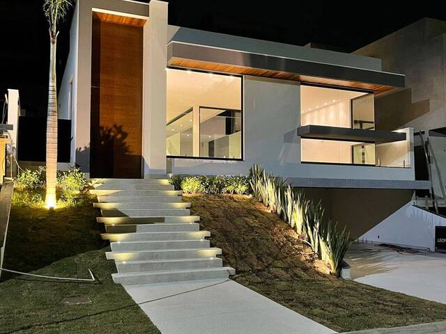 #1004 - Casa em condomínio para Venda em Santana de Parnaíba - SP - 1