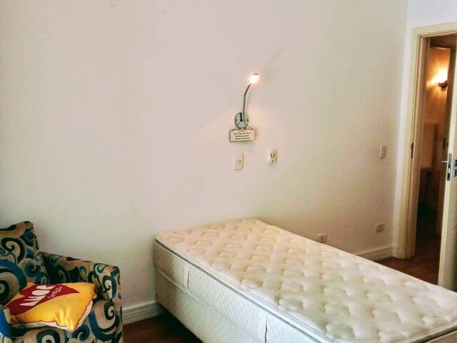 SUITE 4