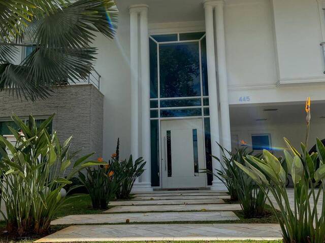 #1017 - Casa em condomínio para Locação em Barueri - SP