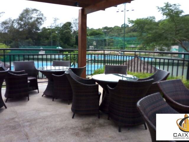 Deck com vista para as piscinas