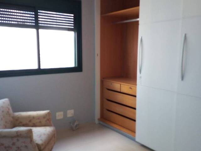 Apartamento para Venda em ALPHAVILLE - 15