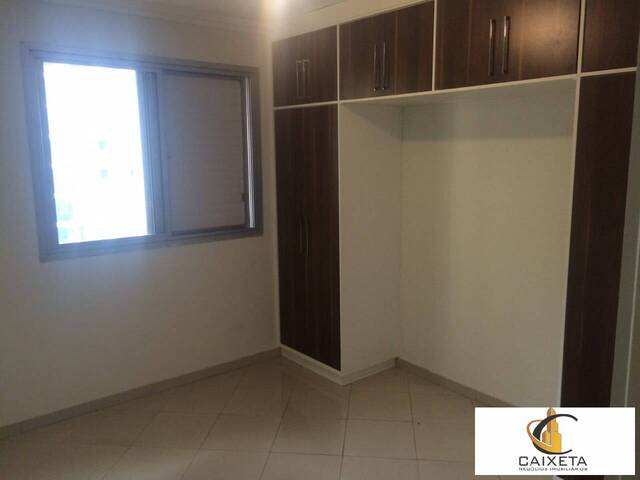 Apartamento para Venda em Alphaville Empresarial - 13