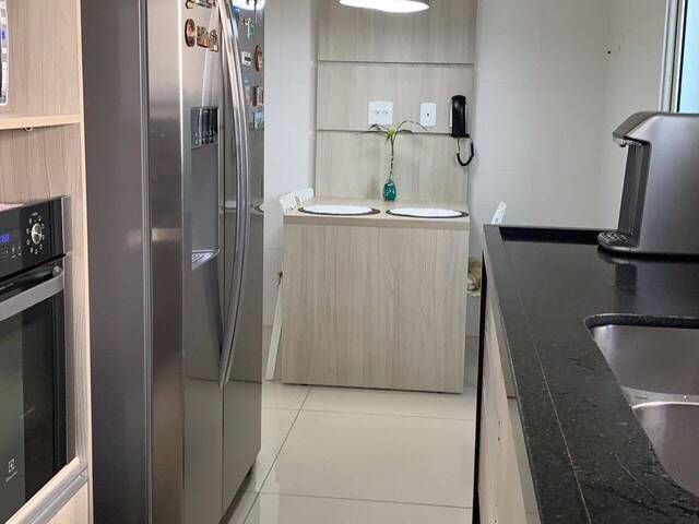 #1073 - Apartamento para Venda em Santana de Parnaíba - SP