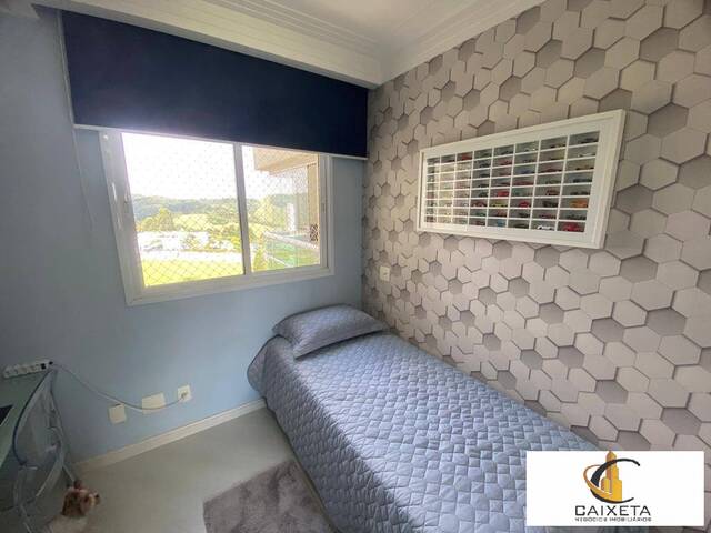 Apartamento para Venda em TAMBORÉ - 40