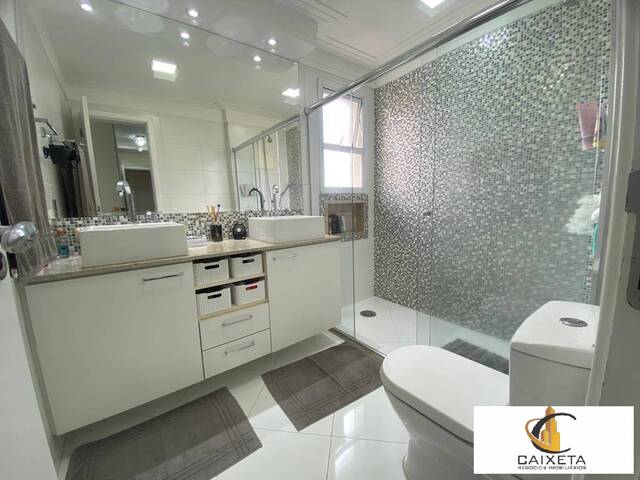 Apartamento para Venda em TAMBORÉ - 23