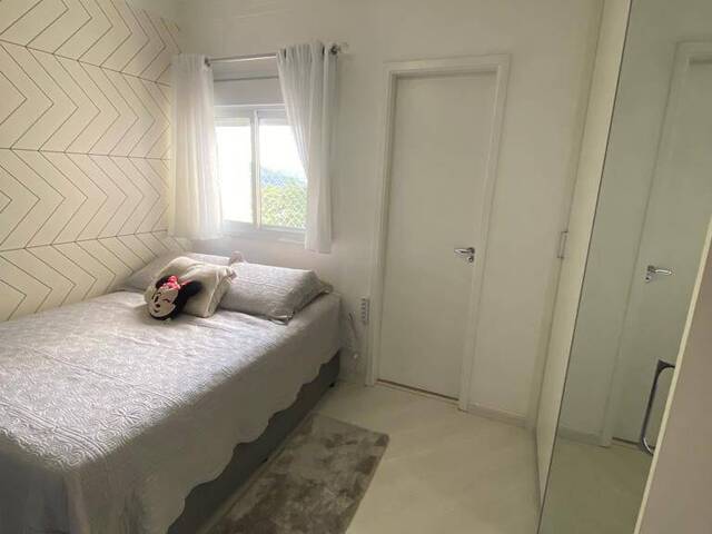 Apartamento para Venda em TAMBORÉ - 30
