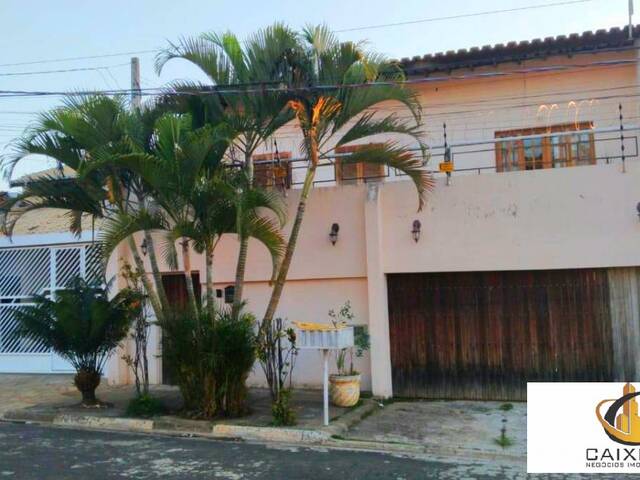 #1095 - Casa para Venda em Campinas - SP - 1