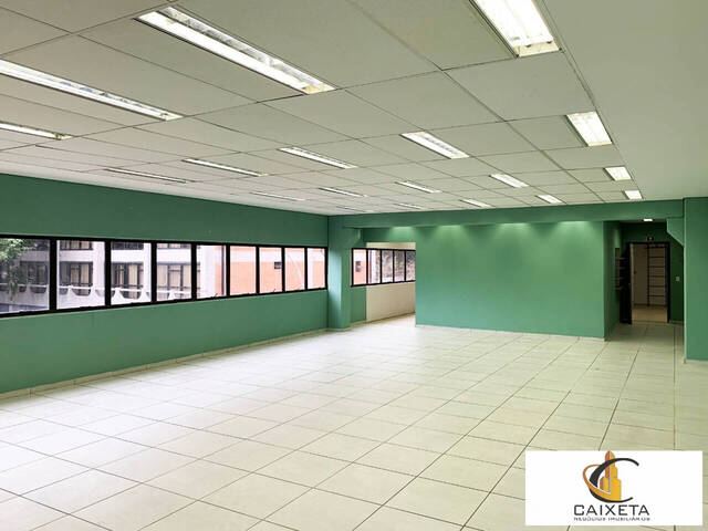 Galpão para Locação em Alphaville Empresarial - 37