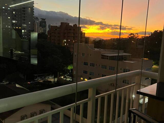 Apartamento para Venda em Melville Empresarial II - 12