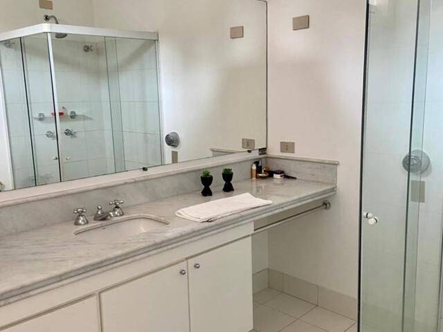 Casa em condomínio para Venda em Alphaville - 41