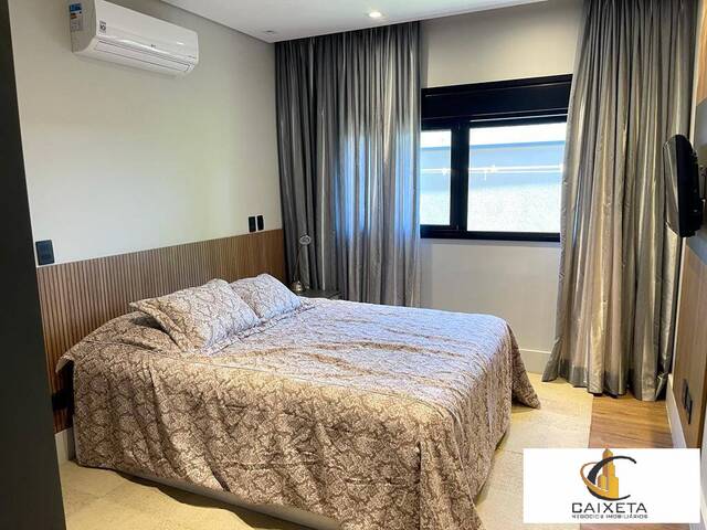 Casa em condomínio para Venda em Alphaville Residencial Um - 23