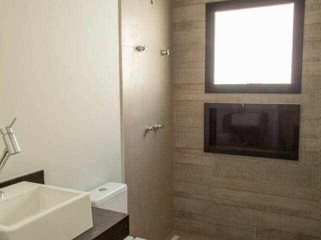 Casa em condomínio para Venda em Alphaville - 22