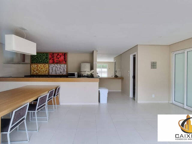 Apartamento para Venda em Dezoito do Forte Empresarial/Alphaville. - 13