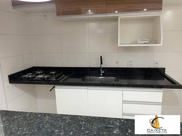 Apartamento para Locação em Jardim Tupanci - 11