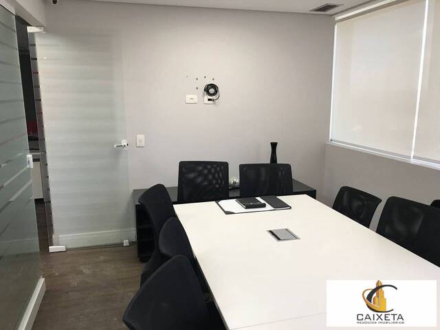 Sala para Venda em Barueri - 5