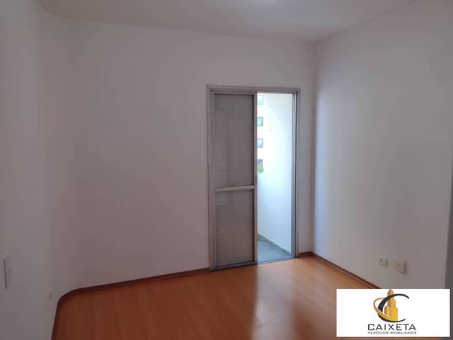 Apartamento para Venda em Alphaville Centro Industrial e Empresarial/Alphaville. - 10