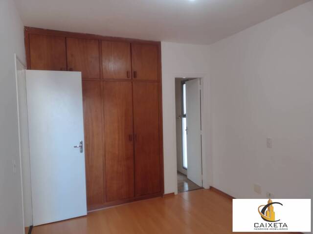 Apartamento para Venda em Alphaville Centro Industrial e Empresarial/Alphaville. - 11