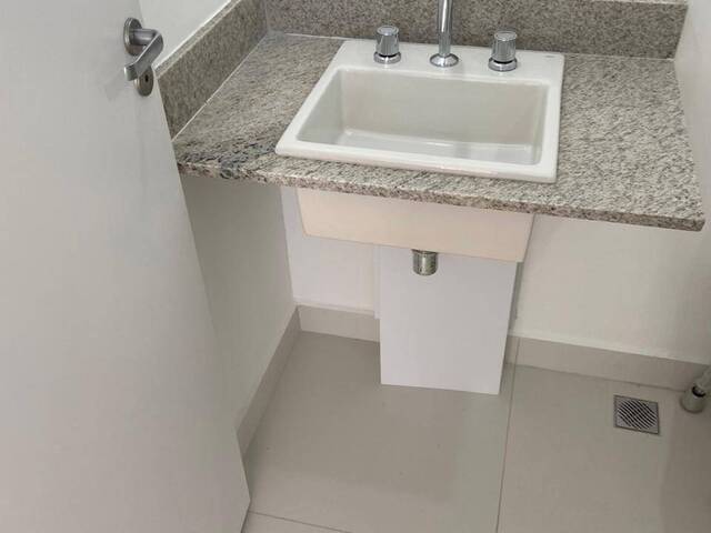 Apartamento para Venda em Alphaville Empresarial - 9