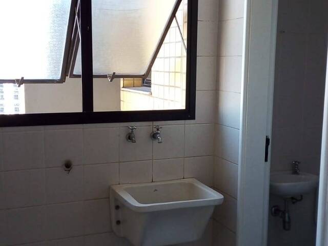Apartamento para Venda em Alphaville Centro Industrial e Empresarial/Alphaville. - 33