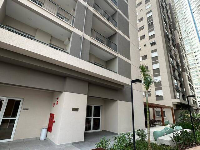 Apartamento para Venda em Alphaville Empresarial - 7