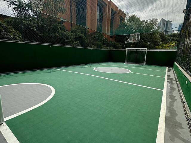 Apartamento para Venda em Alphaville Empresarial - 29