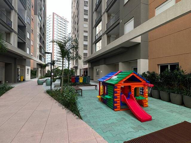 Apartamento para Venda em Alphaville Empresarial - 31