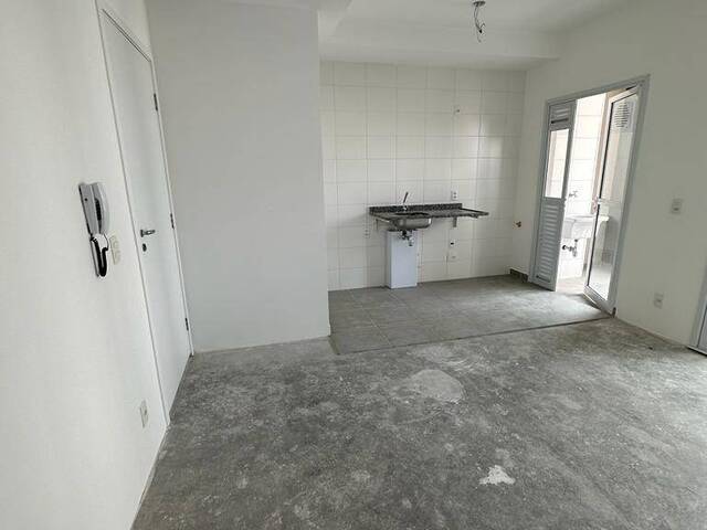 Apartamento para Venda em Alphaville Empresarial - 13