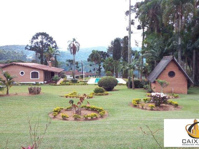 Venda em Centro (Canguera) - São Roque