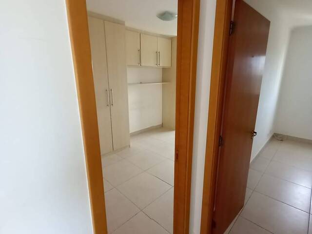 Apartamento para Venda em Jardim Tupanci - 11