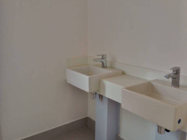 Apartamento para Venda em Alphaville Empresarial - 10
