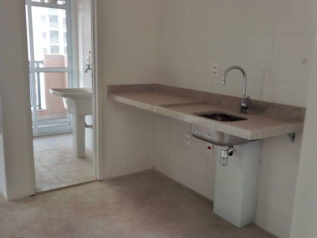 Apartamento para Venda em Alphaville Empresarial - 24