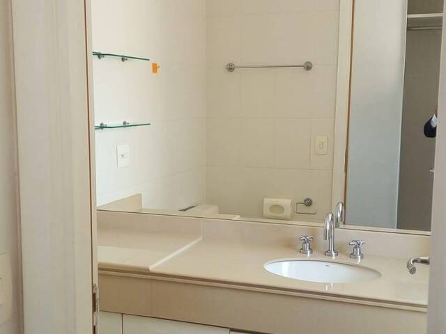 Apartamento para Venda em TAMBORÉ - 15