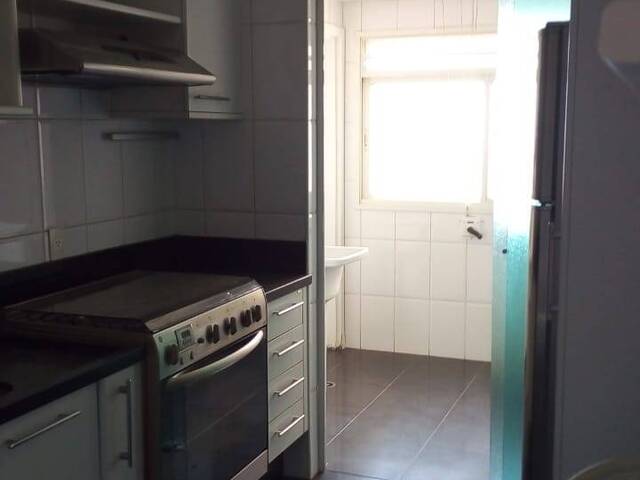 Apartamento para Venda em TAMBORÉ - 29