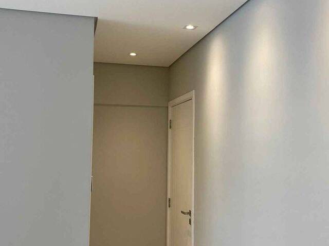 Apartamento para Venda em Alphaville Empresarial - 11