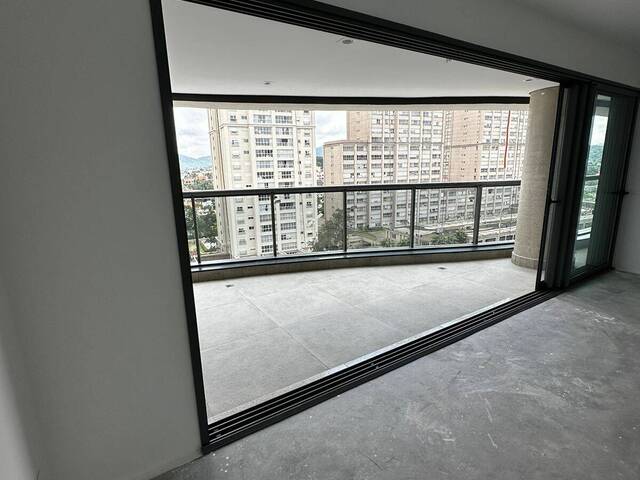 Apartamento para Venda em Sítio Tamboré Alphaville - 17