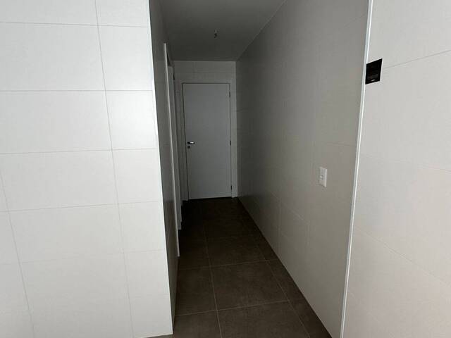 Apartamento para Venda em Sítio Tamboré Alphaville - 25