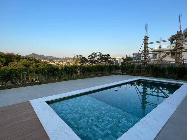 Casa para Venda em Alphaville - 56