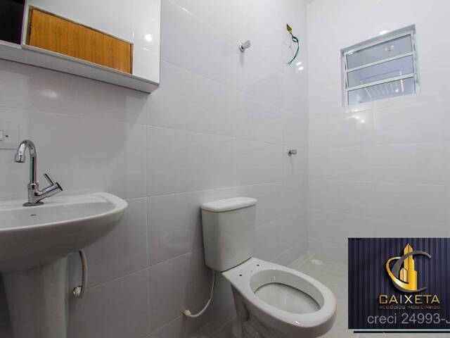 Apartamento para Locação em Jardim Tupanci - 6