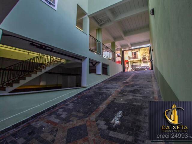Apartamento para Locação em Jardim Tupanci - 15