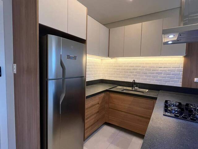 Apartamento para Venda em Alphaville Centro Industrial e Empresarial/Alphaville. - 27