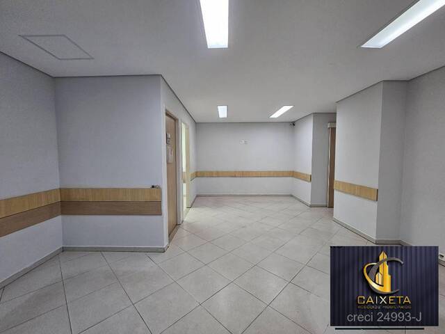 Andar Comercial para Venda em Vila Azevedo - 33